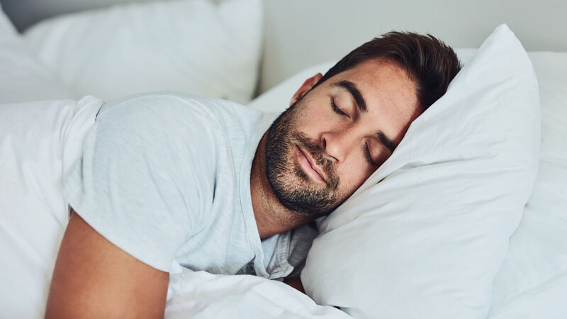 Ngủ đủ giấc để cải thiện nồng độ Testosterone được tốt hơn